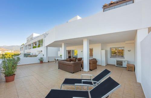 Nueva Andalucia Apartment | Rent Prestige- Jardines Andalucia Puerto Banus
