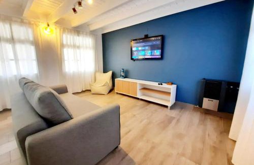 San Martin de los Andes Apartment | Rentahouse-smandes Casa con arroyo