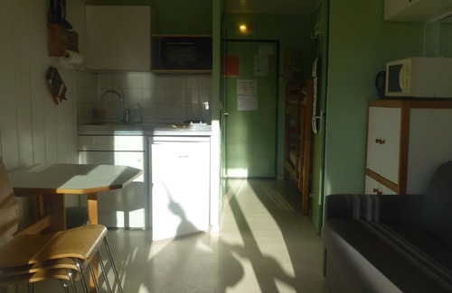 Lamalou-les-Bains Apartment | rental apartment studio cure lamalou les bains trainee vacancy