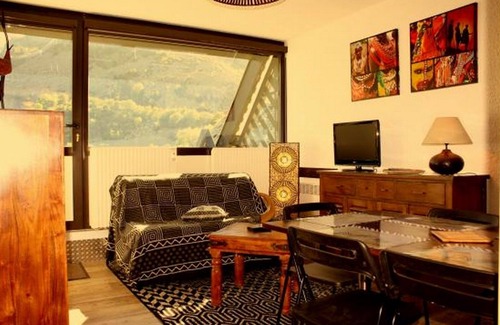 Piau Engaly Apartment | Rental in Piau Engaly: The Tanzanian studio: 5 beds at the foot of the slopes