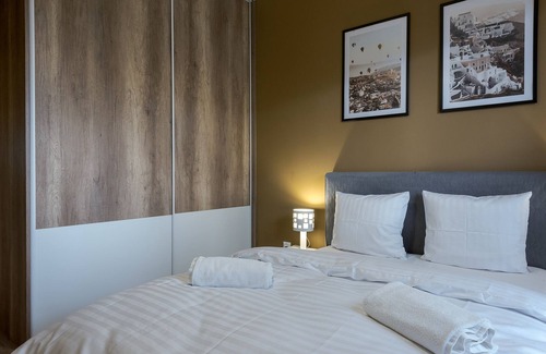Wlochy Apartment | RentPlanet - Apartament Instalatorów