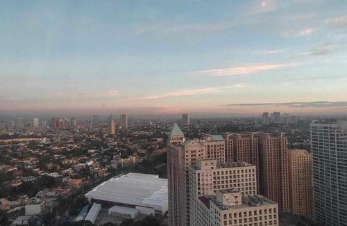 Bagumbayan House | RENTZONE88