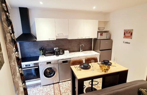 Millau Apartment | Rep - 2A