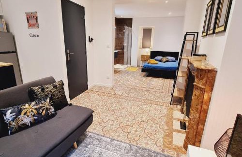 Millau Apartment | Rep - 2A