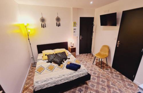 Millau Apartment | Rep - 2C