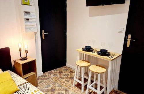 Millau Apartment | Rep - 2C