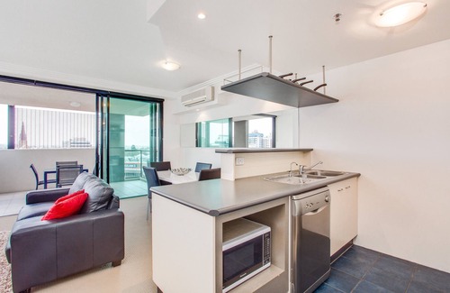 Brisbane Central Business District Apartment | Republic Apartments