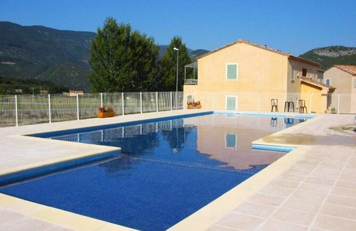 Montbrun-les-Bains Apartment | Res. Hameau des Sources with swimming pool - 1 bedroom apartment - 2/4 people