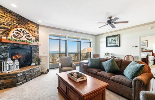 Sugar Mountain Apartment | Reserve 34-D