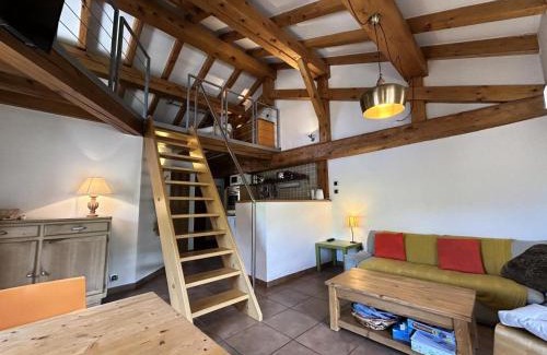 Saint-Martin-de-Belleville Apartment | Residence Abeille - 2 pièces mezzanine 4 personnes, 50m² + 10m² - Centre du village MAE-4111