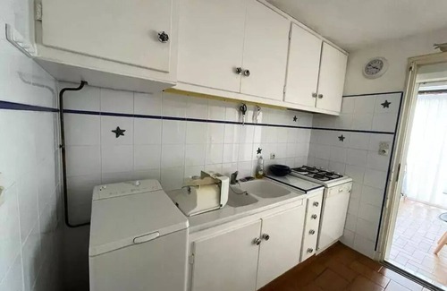 Saint-Pierre-la-Mer Villa | Residence 8argo83-saint Pierre La Mer - Vintage family house 100m from the beach 8ARGO83