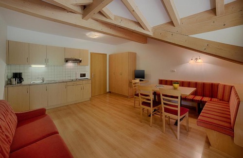 Cadipietra Apartment | Residence Andrea