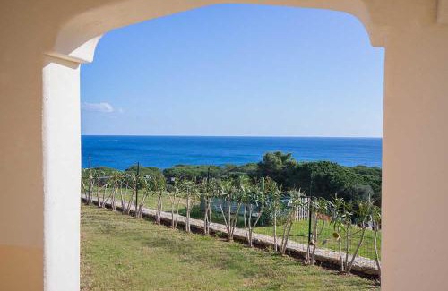Baia Sant'Anna Apartment | residence baia sant anna con piscina