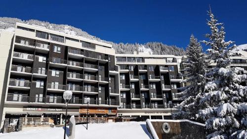 Flaine Apartment | Residence De La Foret - Appartement confortable · Proche des pistes · Casier à ski MAE-7372