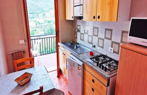 Pietra Ligure Apartment | Residence Dei Fiori Pietra Ligure Two-room Apartment 4 Pax