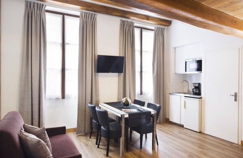 Quartier de la Place-Vendome Apartment | Residence du Lion d'Or Louvre