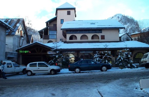 Valloire Apartment | Residence Eden Val - Studio cabin 3 people 2* exposed South
