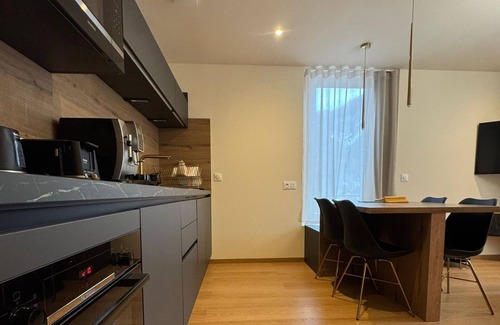 Chateau-Ville-Vieille Apartment | Residence VillaBelleFleur-Apartment L'Ancolie