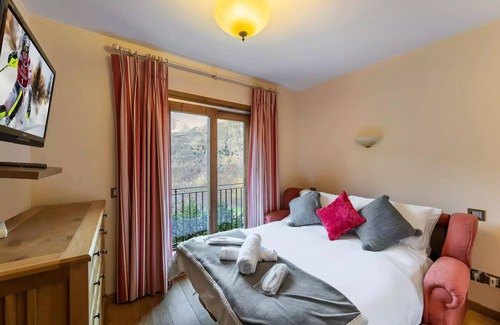 Villarabout Ski Chalet | Residence Gresty - Chalets for 8 People