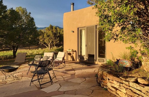 El Prado House | Residence Guesthouse on 30 acre Cielo Taos Estate