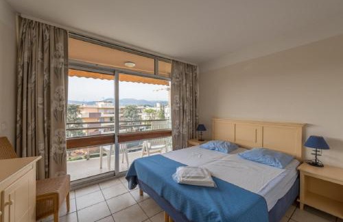 Saint-Laurent-du-Var Apartment | Residence Heliotel Marine - maeva Home