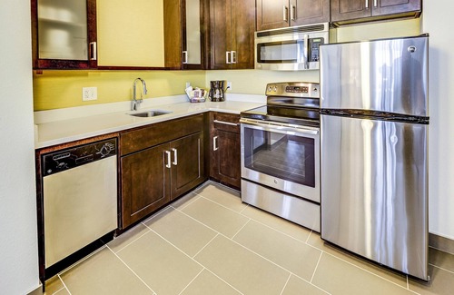 Akron Hotel | Residence Inn Akron South/Green