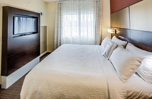Akron Hotel | Residence Inn Akron South/Green