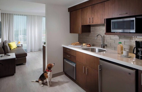West Avenue Hotel | Residence Inn by Marriott Miami Beach South Beach