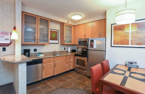 West Chester Hotel | Residence Inn by Marriott Cincinnati North/West Chester