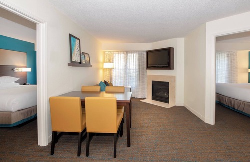 Deerwood Hotel | Residence Inn by Marriott Jacksonville Butler Boulevard