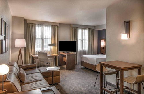 Southwest Federal Center Hotel | Residence Inn by Marriott Washington, DC National Mall