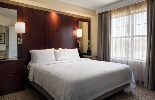 Camarillo Hotel | Residence Inn by Marriott Camarillo