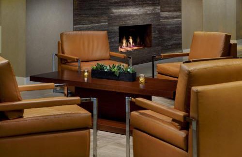 Downtown Chicago Hotel | Residence Inn by Marriott Chicago Downtown/River North