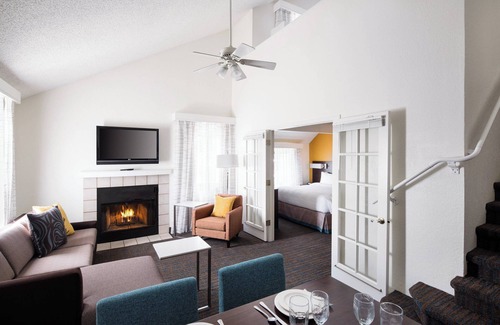 Costa Mesa Hotel | Residence Inn by Marriott Costa Mesa Newport Beach