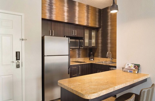 Downtown Denver Hotel | Residence Inn by Marriott Denver City Center
