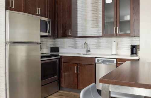 Northfield Hotel | Residence Inn by Marriott Denver Central Park