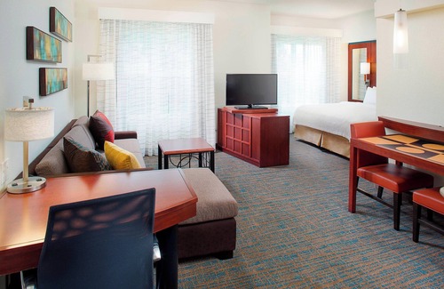 Roanoke Hotel | Residence Inn by Marriott Roanoke Airport