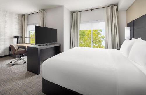 Ventura Hotel | Residence Inn by Marriott Ventura Beach