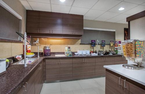 Ashley Oaks Hotel | Residence Inn Knoxville Cedar Bluff
