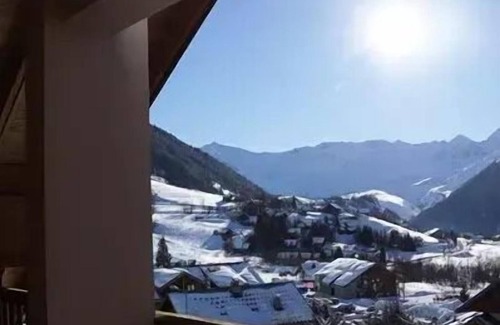 Saint-Jean-d'Arves Apartment | Residence La Fontaine Du Roi - 5 Rooms for 10 People