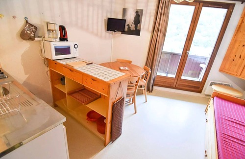 Valloire Apartment | Residence Le Thymel - Studio cabin 3 people 2* exposed East