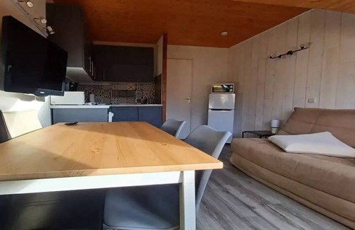 Vallouise-Pelvoux Apartment | Residence Les Anémones - Warm Mountain apartment 4 pers