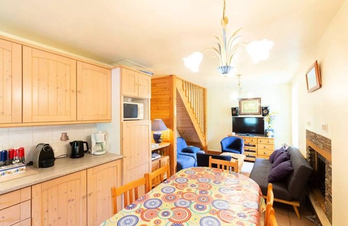 Loudervielle Ski Chalet | Residence Les Flacons De Soleil - Duplex chalet 6 people in Peyragudes