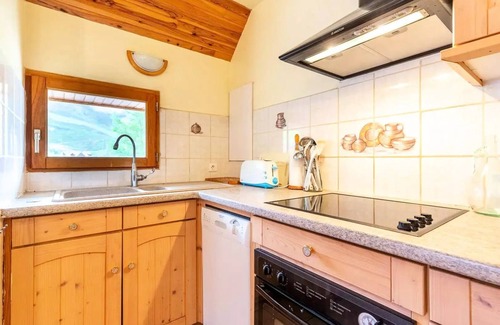 Loudervielle Ski Chalet | Residence Les Flacons De Soleil - Duplex chalet 6 people in Peyragudes