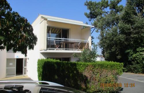 Saint-Palais-sur-Mer Apartment | RESIDENCE LES ECUREUILS
