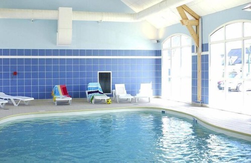 Saint-Pol-de-Leon Apartment | Residence Les Roches, St. Pol-de-Léon, Apartment