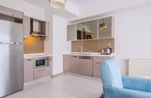 Mahmutbey Apartment | Residence Near Commerce Center and Istanbul Mall