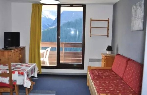 Le Pleynet Apartment | Residence Roches Noires - Studio for 4 People