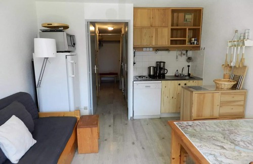 Le Pleynet Apartment | Residence Roches Noires - 2 Rooms for 6 People