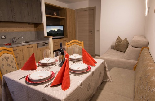 Campitello di Fassa House | Residence Villa Artic